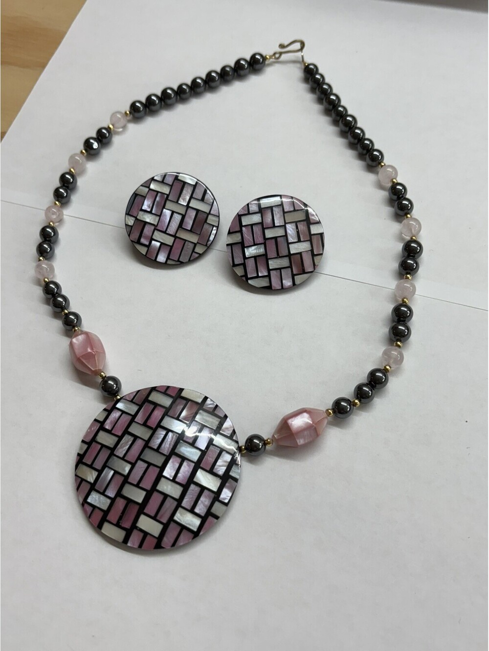 Lee Sands Pink Shell Abalone Necklace Earrings Set Hematite Rose Quartz